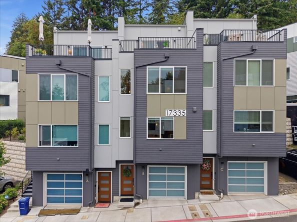 17335 90th Drive NE B, Bothell WA 98011