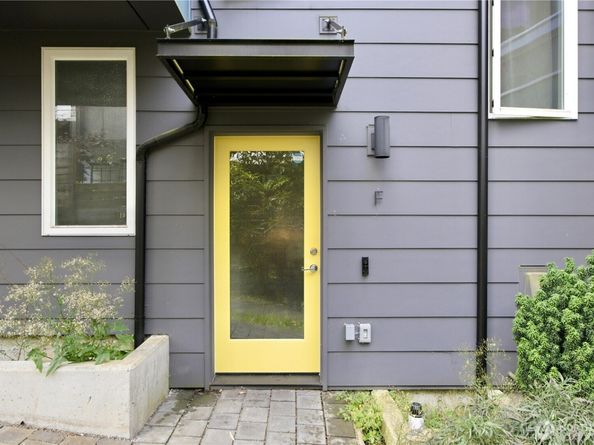 14013 Greenwood Avenue N F, Seattle WA 98133