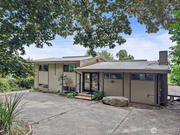 9656 Beacon Avenue S, Seattle WA 98118