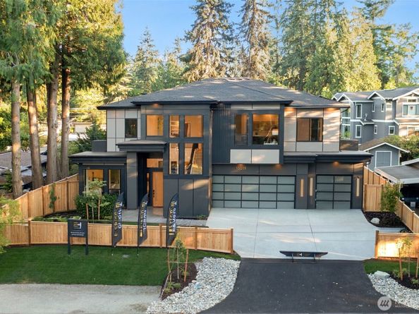 15019 SE 16th Street, Bellevue WA 98007