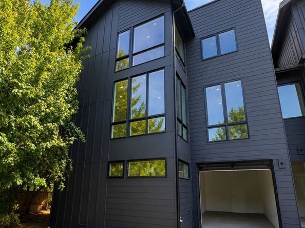 5301 49th Avenue SW, Seattle WA 98136