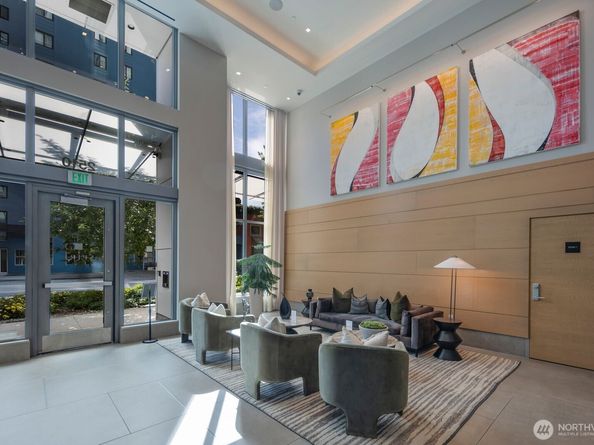 2510 6th Avenue 2502, Seattle WA 98121
