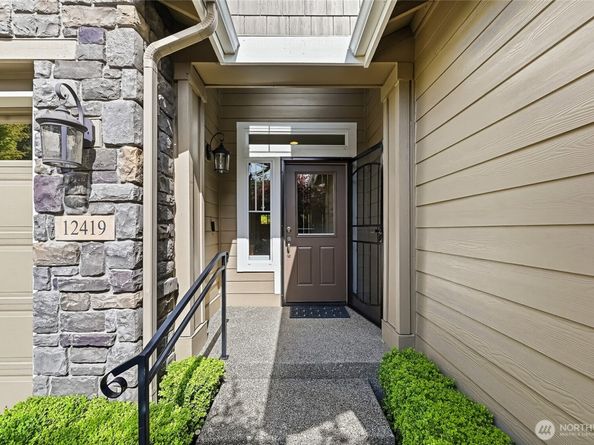 12419 243rd Terrace NE, Redmond WA 98053