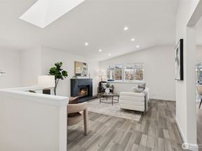 7002 42nd Avenue S, Seattle WA 98118