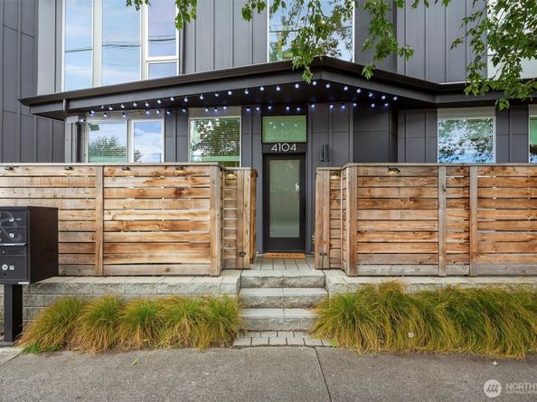 4104 Leary Way NW, Seattle WA 98107