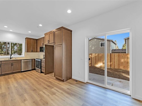 7020 Wetmore Avenue B, Everett WA 98203