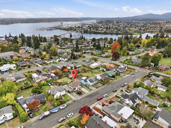 2323 Terrace Street, Bremerton WA 98310