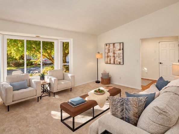 19326 2nd Drive SE A, Bothell WA 98012