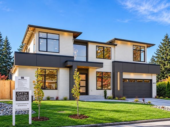 633 165th Avenue NE, Bellevue WA 98008