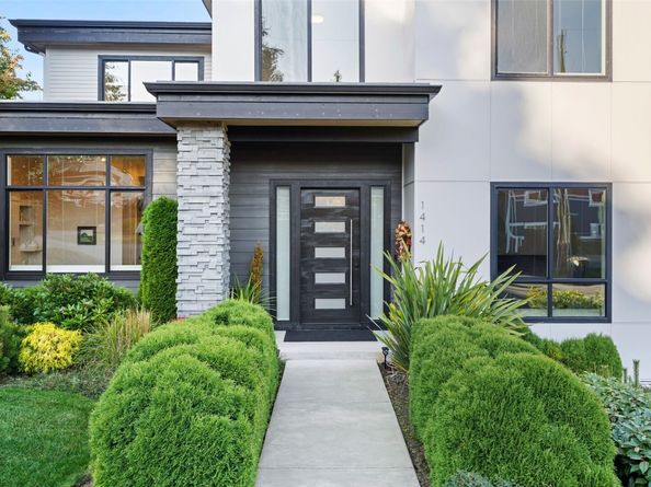 1414 SW 158th Street, Burien WA 98166