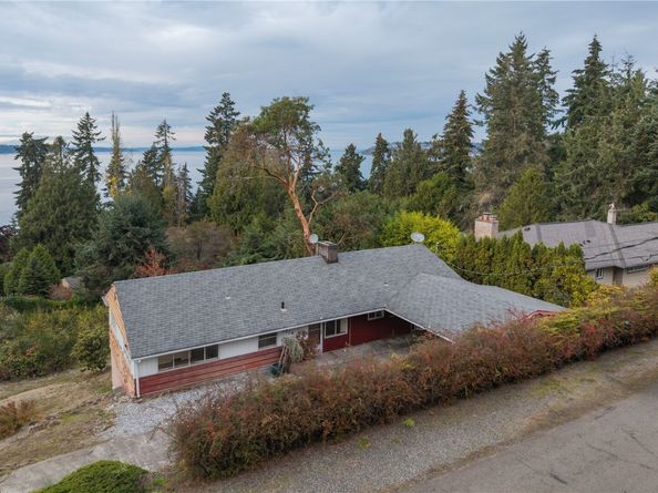 2714 SW 164th Place, Burien WA 98166