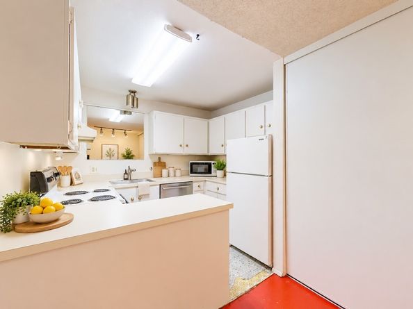 13838 NE 60th Street 177, Redmond WA 98052