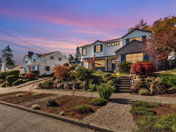 3027 38th Avenue W, Seattle WA 98199