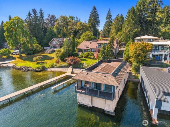 513 E Davies Loop Road, Lake Stevens WA 98258