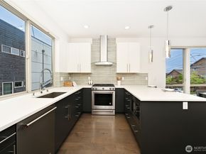 738 D N 95th, Seattle WA 98103