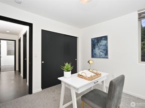 738 D N 95th, Seattle WA 98103