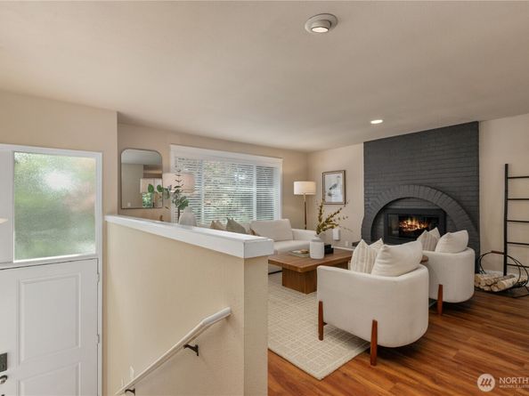 22232 4th Place W, Bothell WA 98021
