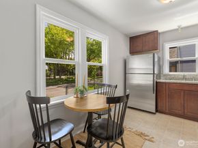 8111 10th Avenue S, Seattle WA 98108