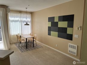 746 241st Lane SE K6, Sammamish WA 98074