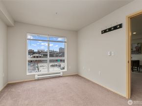 2818 Grand Avenue B401, Everett WA 98201