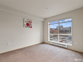 2818 Grand Avenue B401, Everett WA 98201
