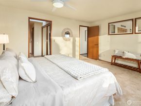928 Mountain Lane, Edmonds WA 98020