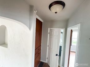 215 J Street SE, Auburn WA 98002