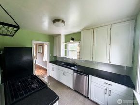 215 J Street SE, Auburn WA 98002