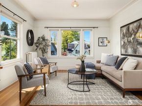1902 Bigelow Avenue N 403, Seattle WA 98109