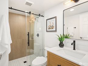 1817 220th Place NE, Sammamish WA 98074