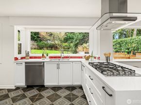 1817 220th Place NE, Sammamish WA 98074