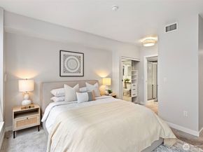 2929 1st Avenue 219, Seattle WA 98121
