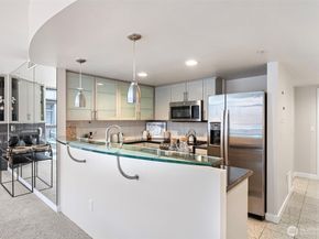 2929 1st Avenue 219, Seattle WA 98121