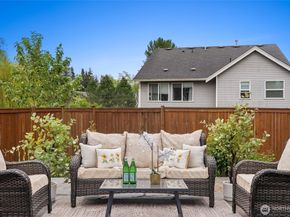 1302 125th Street SE, Everett WA 98208