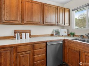 414 Lakeside Avenue S 13, Seattle WA 98144