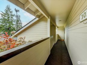 14312 126th Avenue NE A302, Kirkland WA 98034