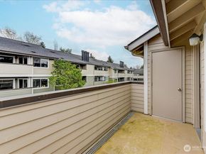 14312 126th Avenue NE A302, Kirkland WA 98034