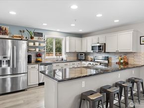 1022 181st Place SW, Lynnwood WA 98037