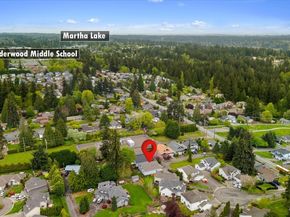 1022 181st Place SW, Lynnwood WA 98037