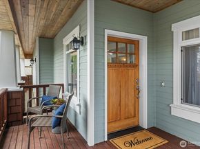 1022 181st Place SW, Lynnwood WA 98037