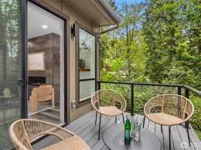 10003 Manitou Beach Drive NE, Bainbridge Island WA 98110