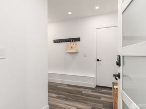 10003 Manitou Beach Drive NE, Bainbridge Island WA 98110