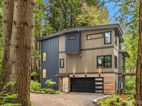 10003 Manitou Beach Drive NE, Bainbridge Island WA 98110
