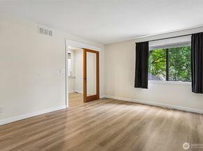 1770 159TH Avenue NE, Bellevue WA 98008