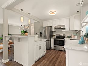 12026 NE 99th Lane, Kirkland WA 98033