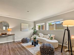 12026 NE 99th Lane, Kirkland WA 98033