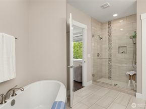 6903 NE New Brooklyn Road, Bainbridge Island WA 98110