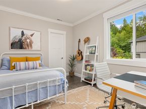 6903 NE New Brooklyn Road, Bainbridge Island WA 98110