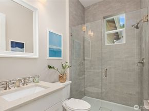6903 NE New Brooklyn Road, Bainbridge Island WA 98110