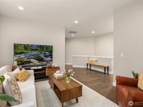 6903 NE New Brooklyn Road, Bainbridge Island WA 98110